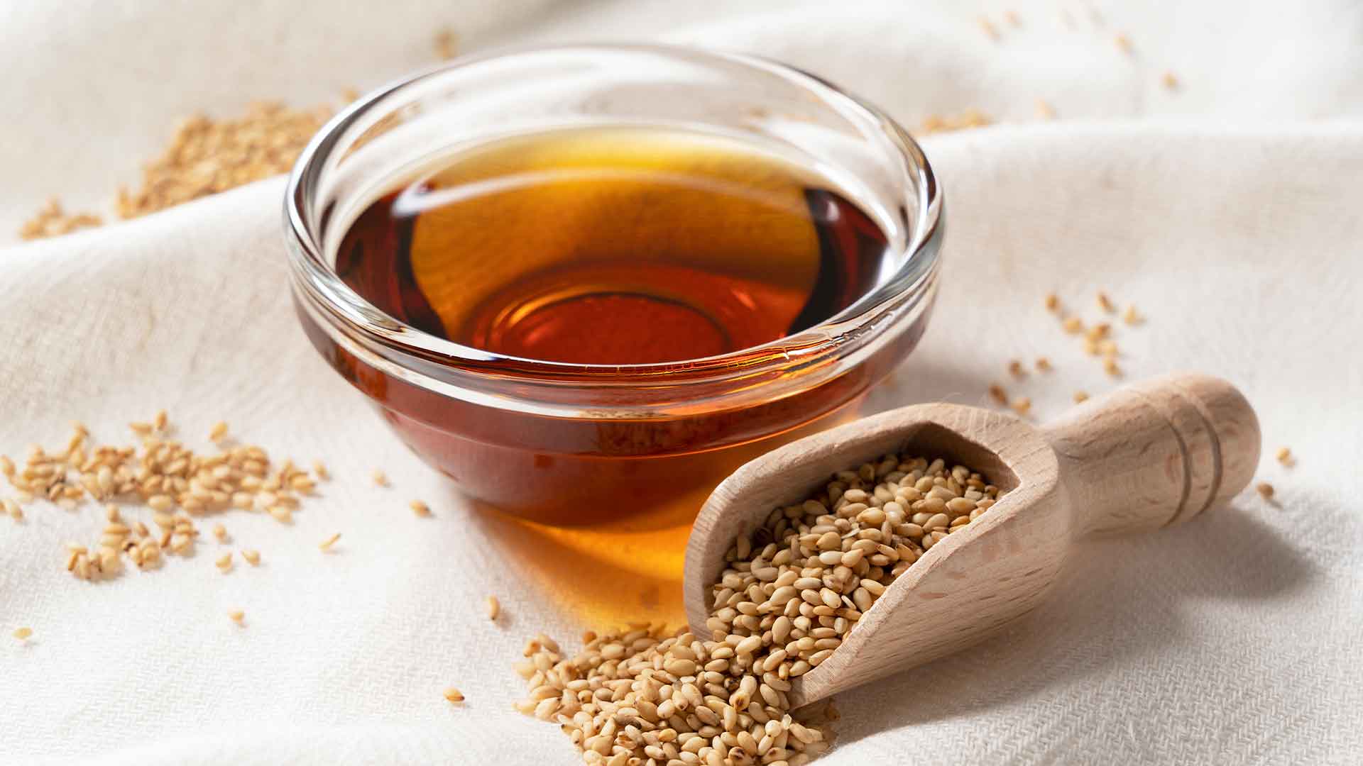 بررسی اثر روغن کنجد در پیشگیری از فلبیت ناشی از شیمی درمانی