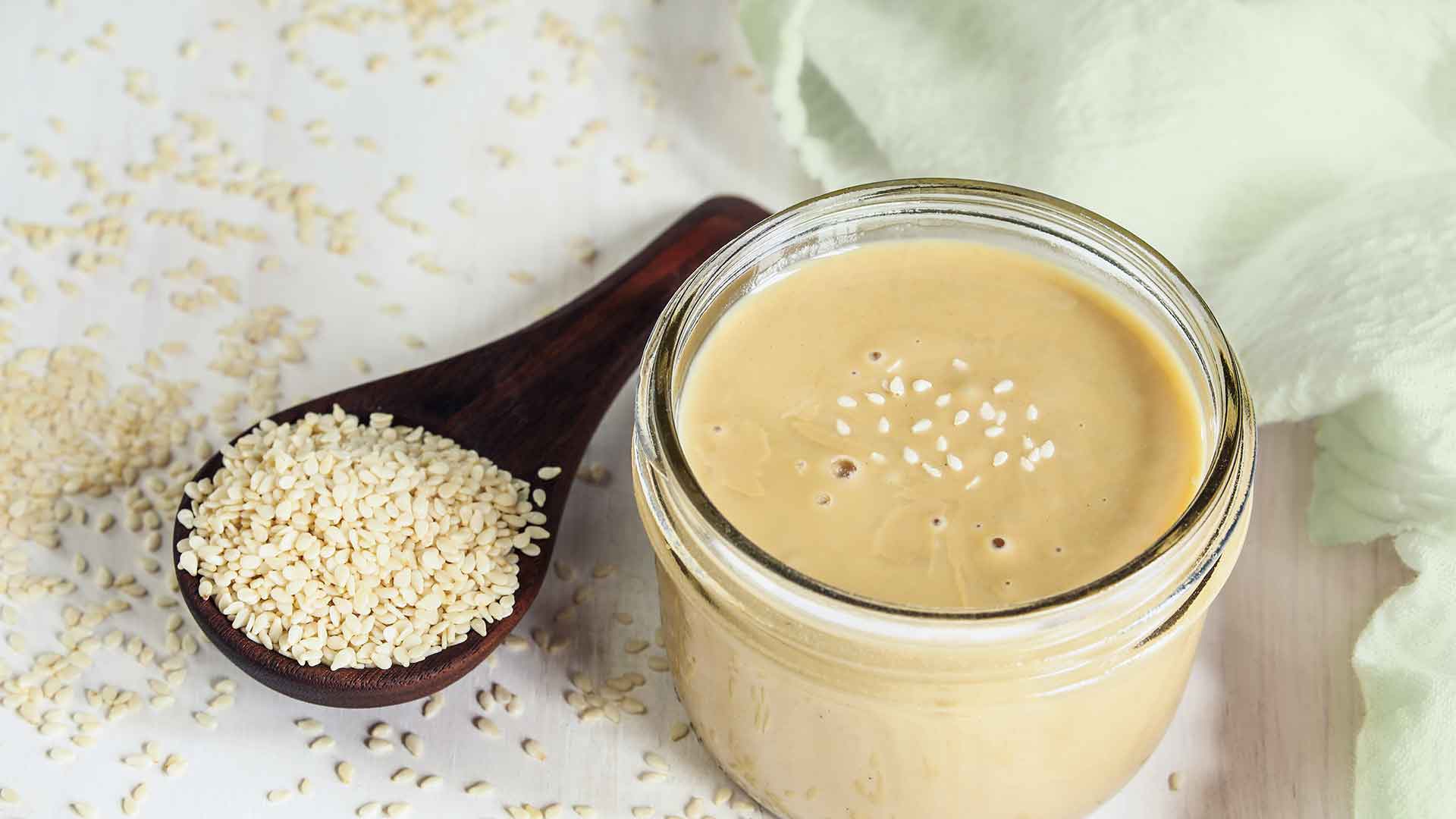 حلوا ارده انرژی بخش روزهای طولانی تابستان و گرما بخش روزهای سرد زمستان