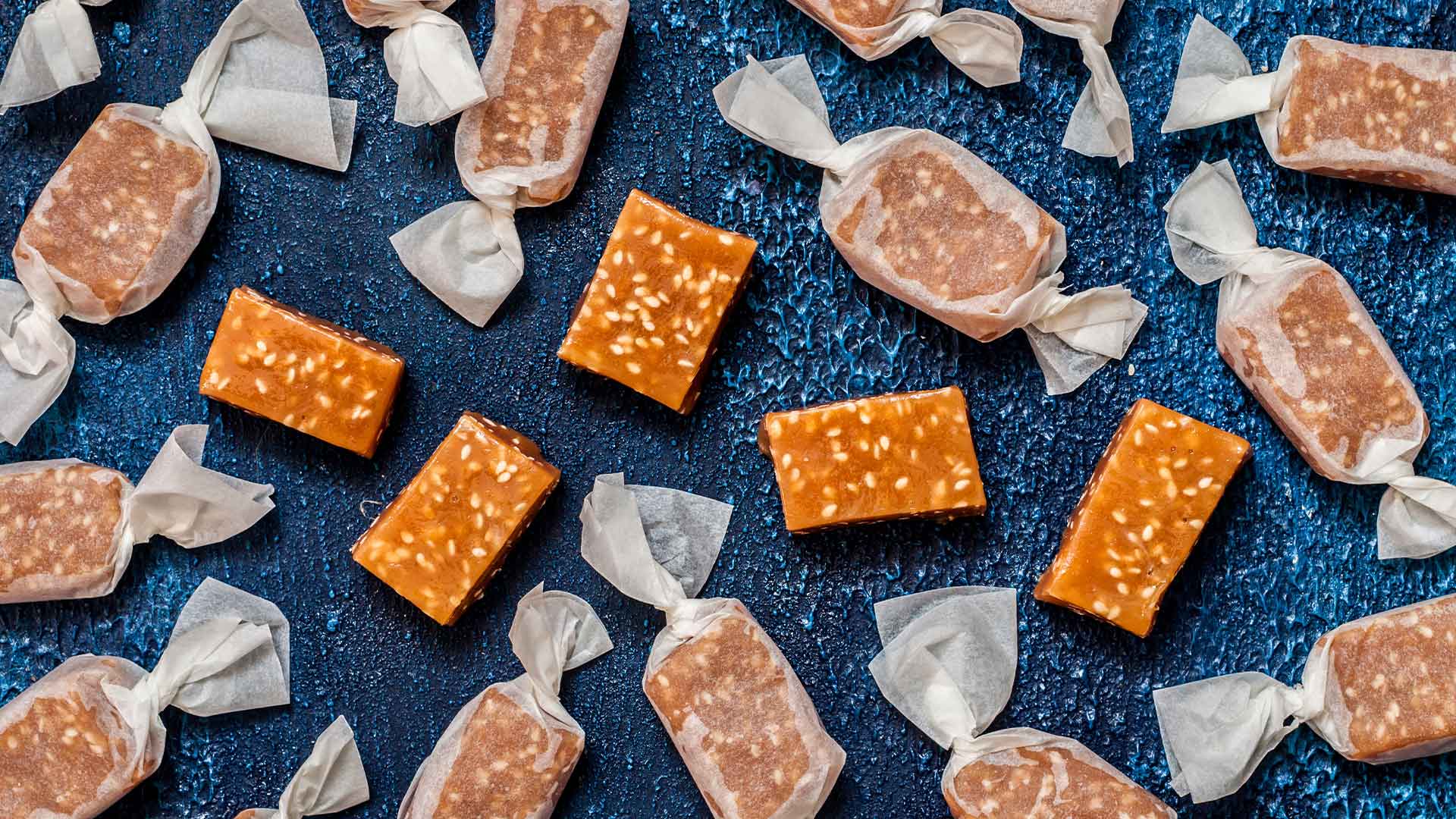 طرز تهیه شیرینی خرمایی با ارده